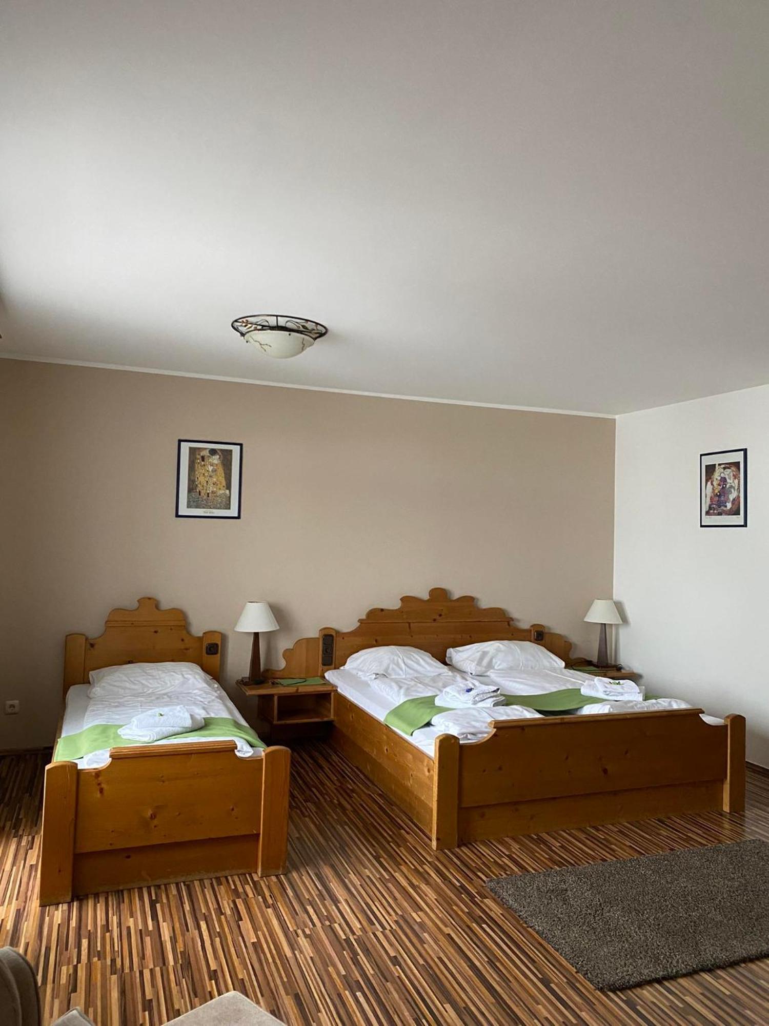 באד מיטרנדורף Hotel Aquamarin מראה חיצוני תמונה